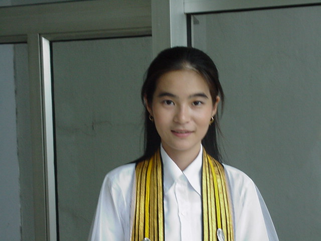 PICpor.jpg (52066 bytes)